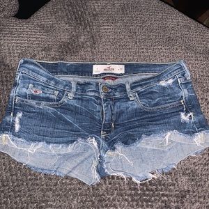 Hollister shorts!